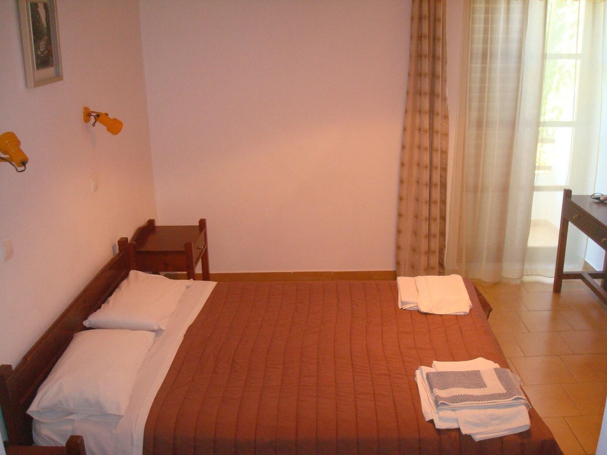 Hotel Aghas Paleochora المظهر الخارجي الصورة