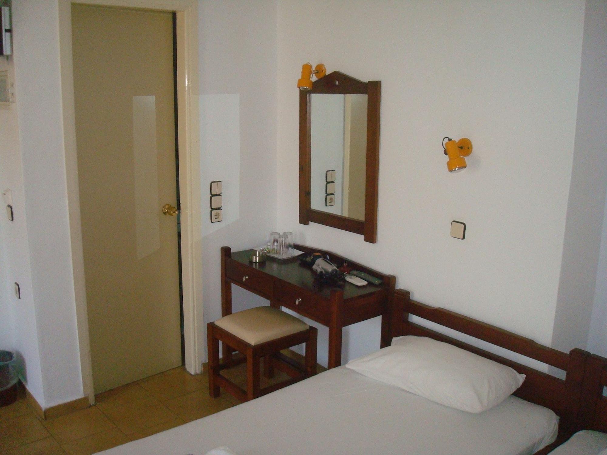 Hotel Aghas Paleochora المظهر الخارجي الصورة